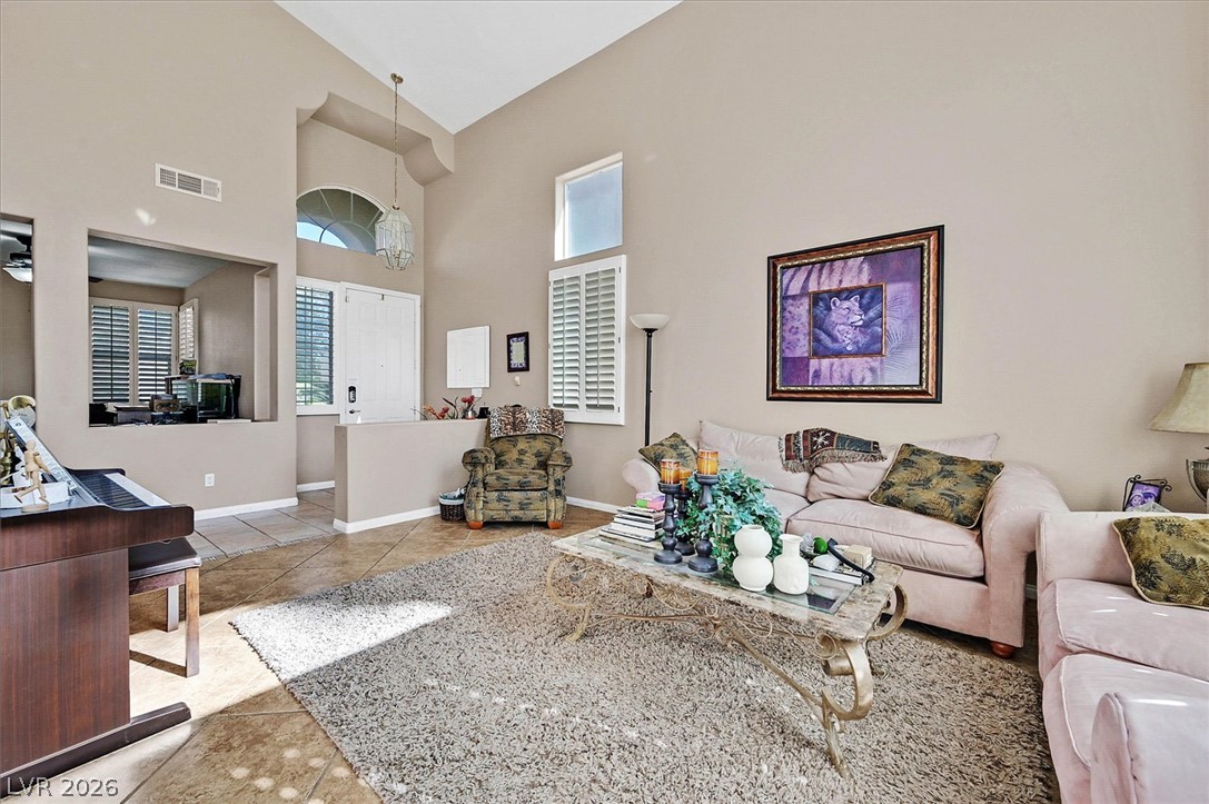 10721 Sapphire Vista Avenue Property Photo 16