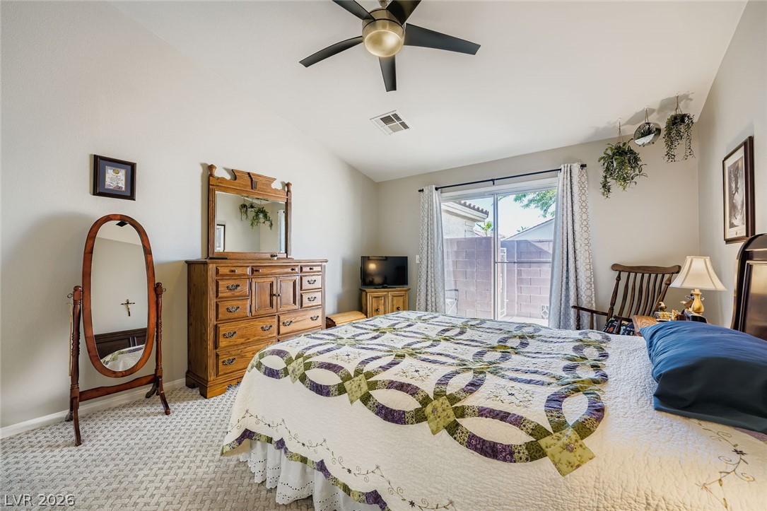 10059 Oak Creek Canyon Avenue Property Photo 20