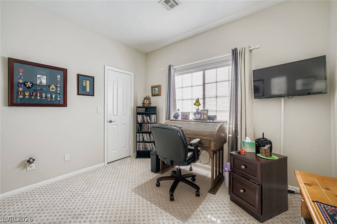 10059 Oak Creek Canyon Avenue Property Photo 32