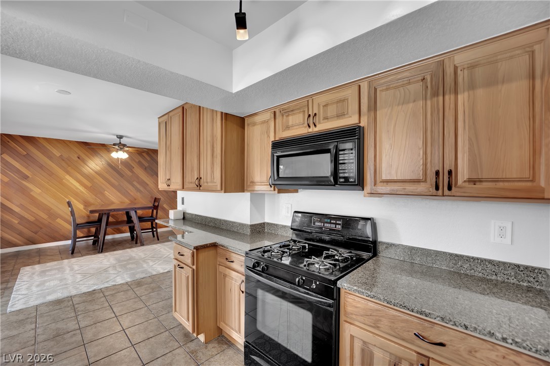 3104 Antigua Drive Property Photo 11