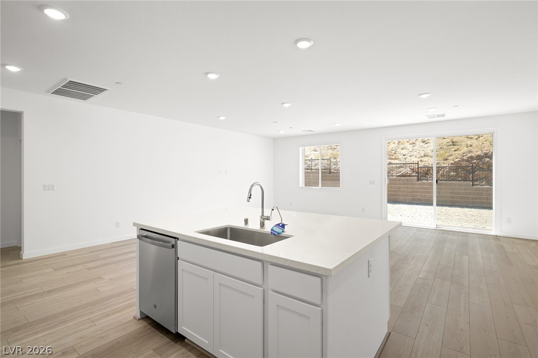 1429 Bianca Falls Drive Property Photo 21