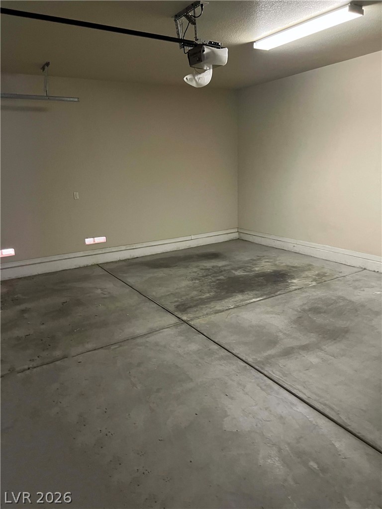 2164 Lone Desert Street Property Photo 40