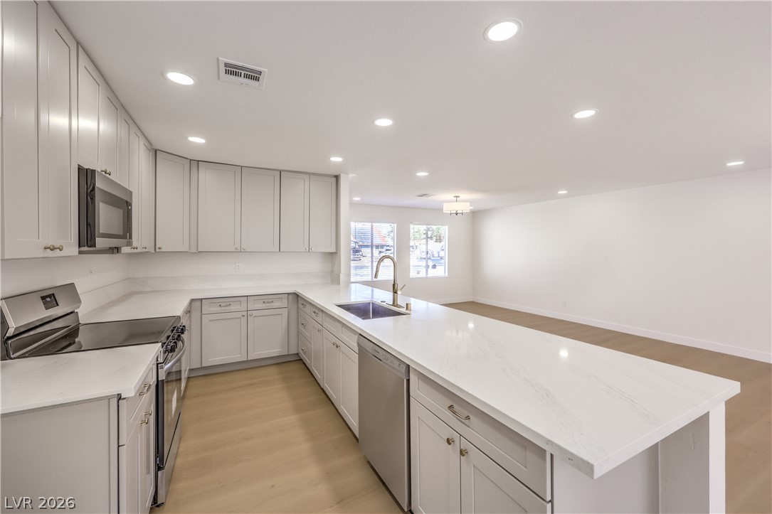 4309 Mott Circle Property Photo 4