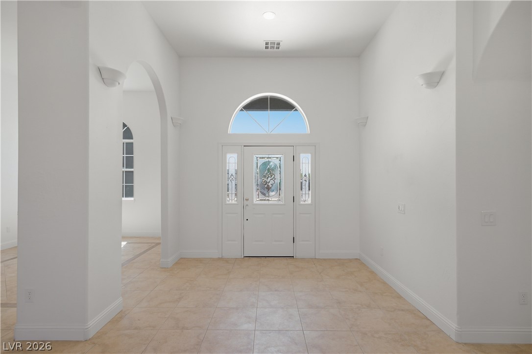 460 East Hickory Street Property Photo 47