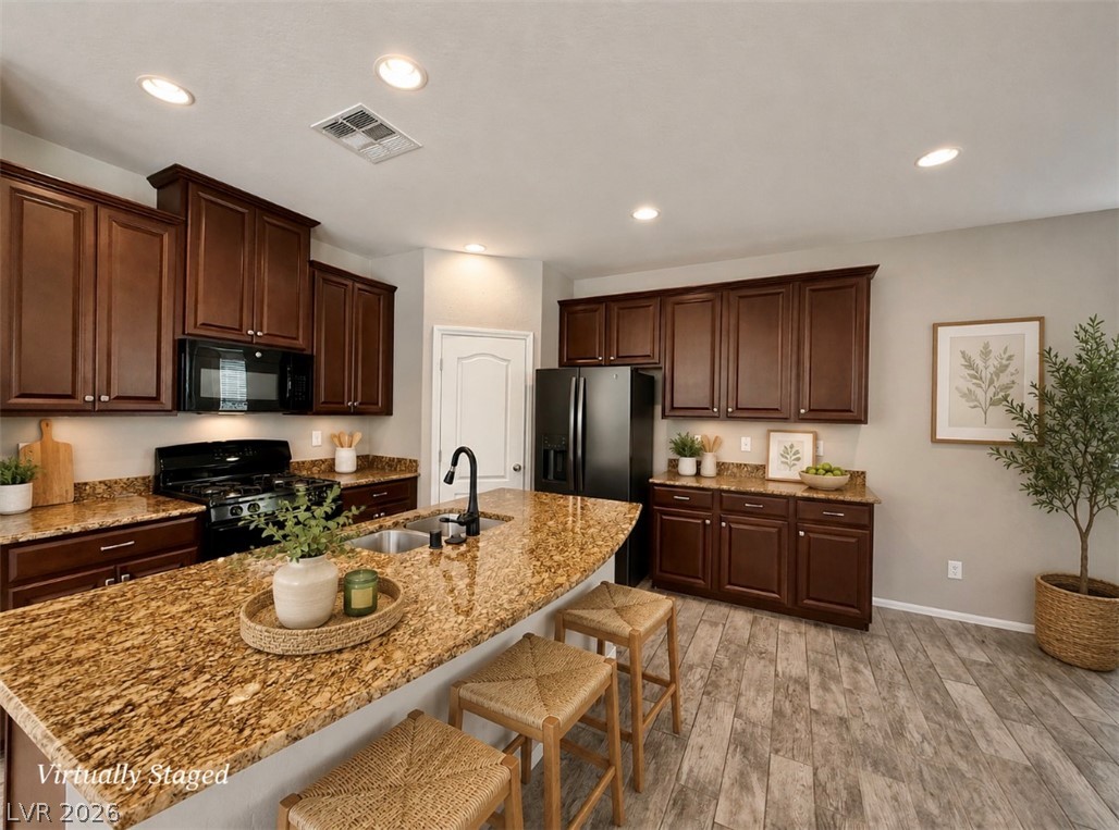 9337 Golden Lad Avenue Property Photo 6