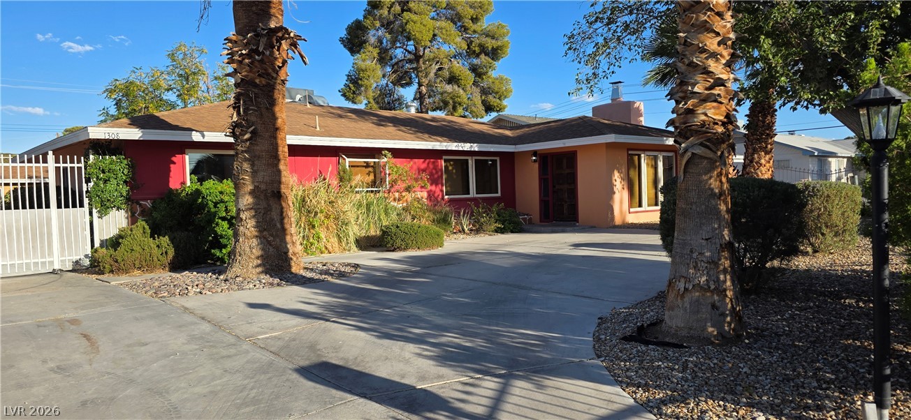 1308 Winwood Street Property Photo 3