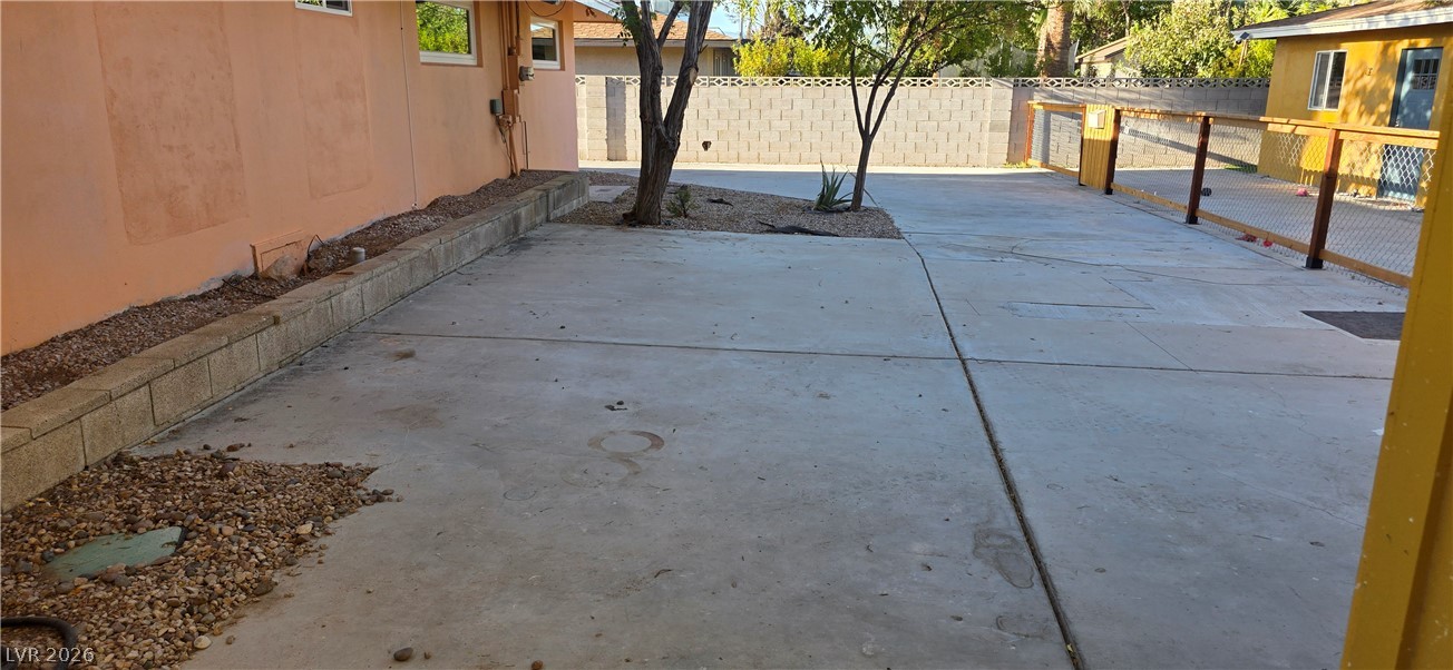 1308 Winwood Street Property Photo 27