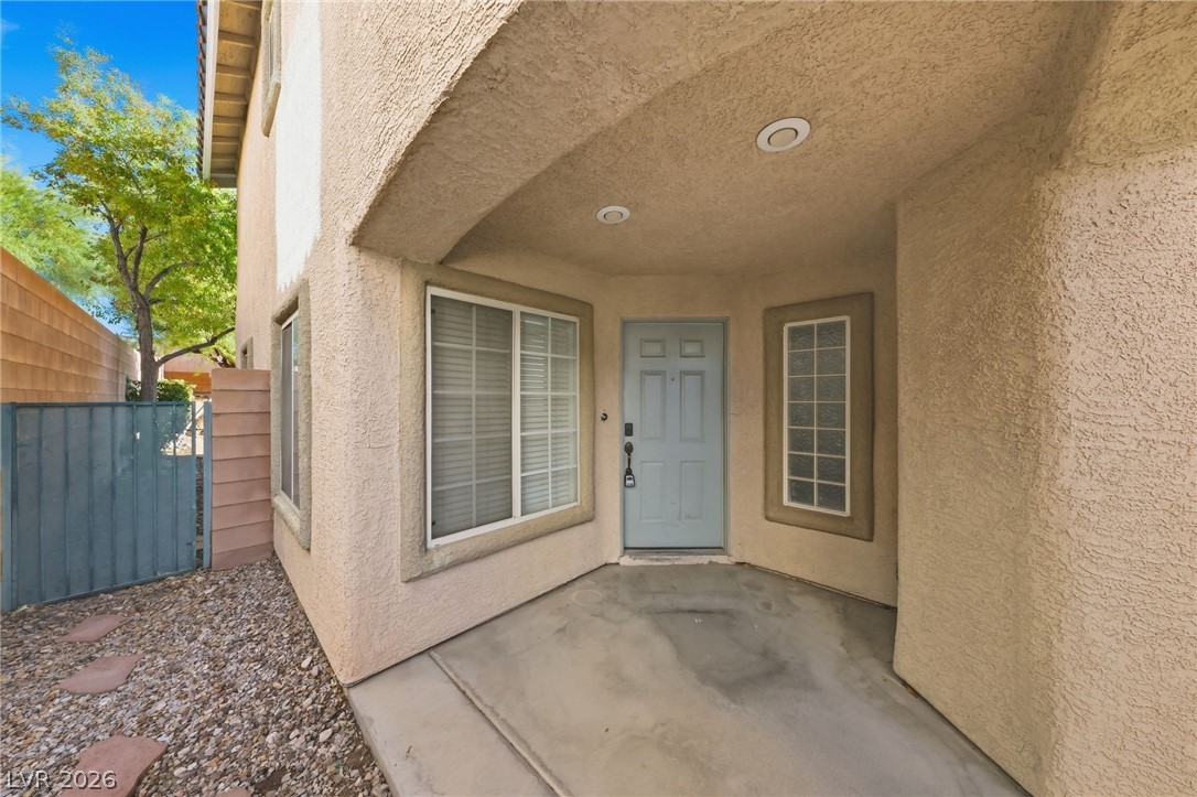 11016 Linden Leaf Avenue Property Photo 3
