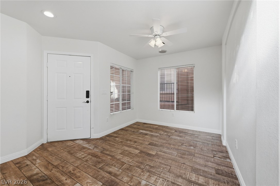 11016 Linden Leaf Avenue Property Photo 4