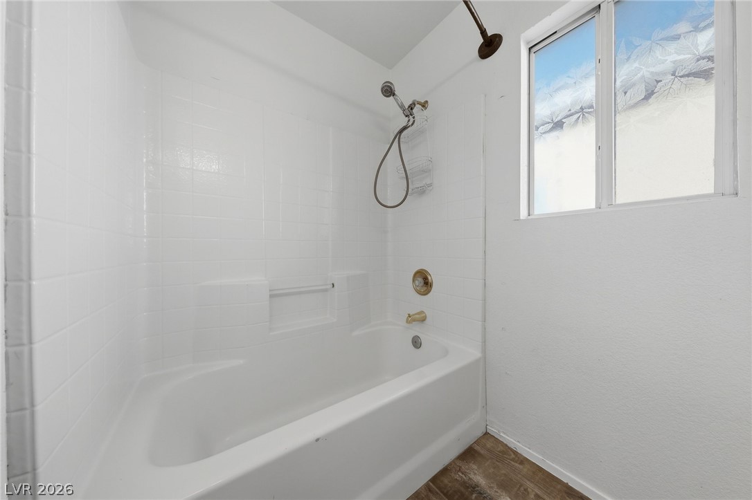 11016 Linden Leaf Avenue Property Photo 27