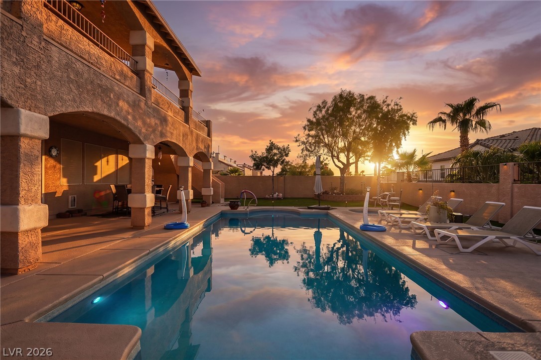 855 Sun Shimmer Place Property Photo 1