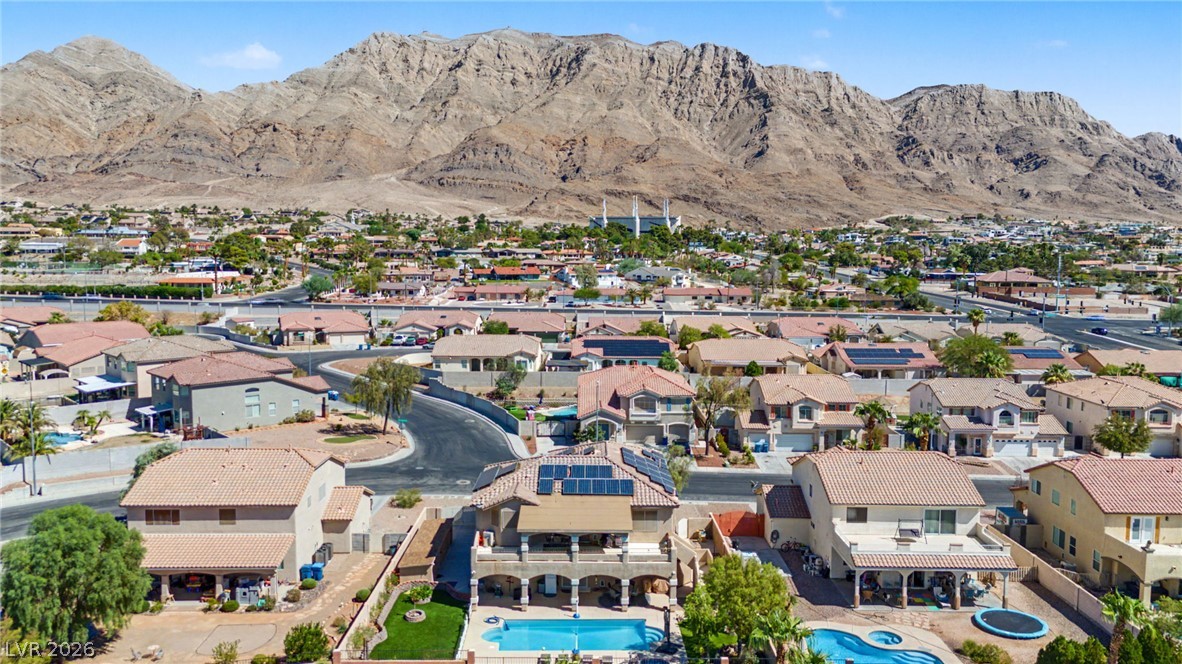 855 Sun Shimmer Place Property Photo 12