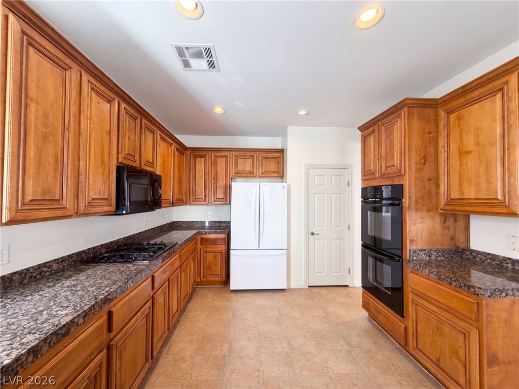 360 South Milan Street Property Photo 2