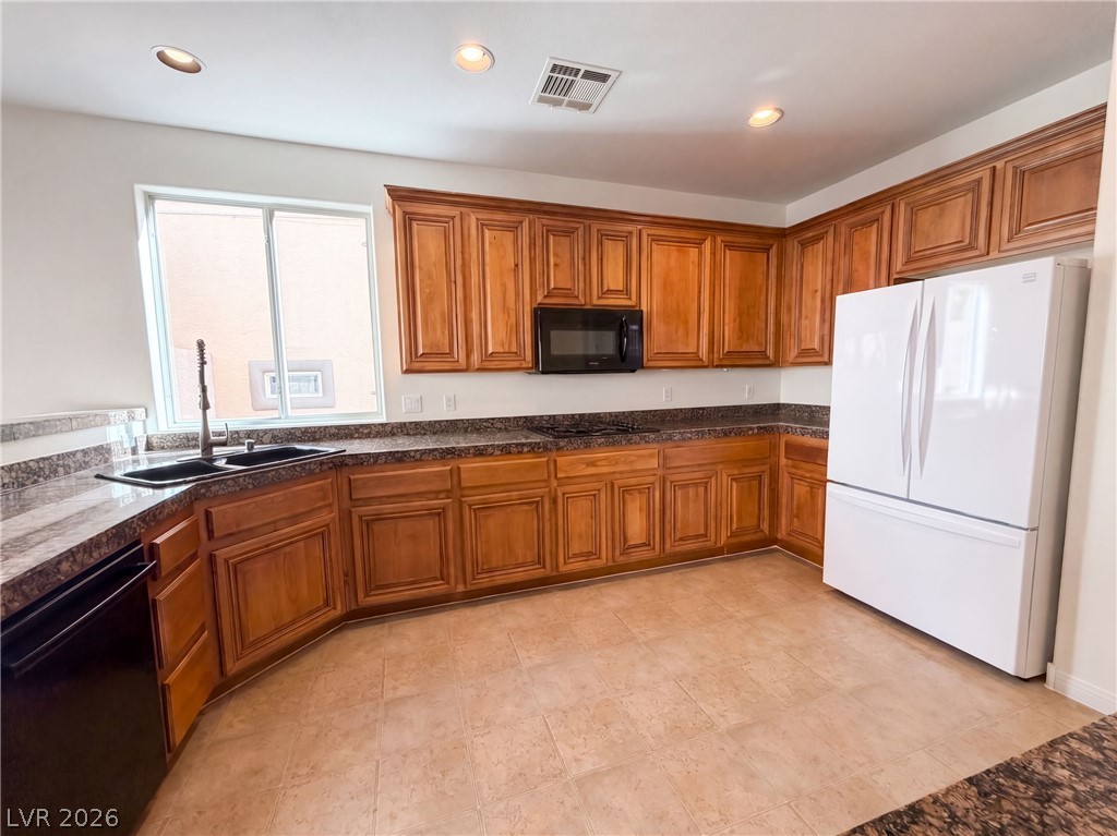 360 South Milan Street Property Photo 8