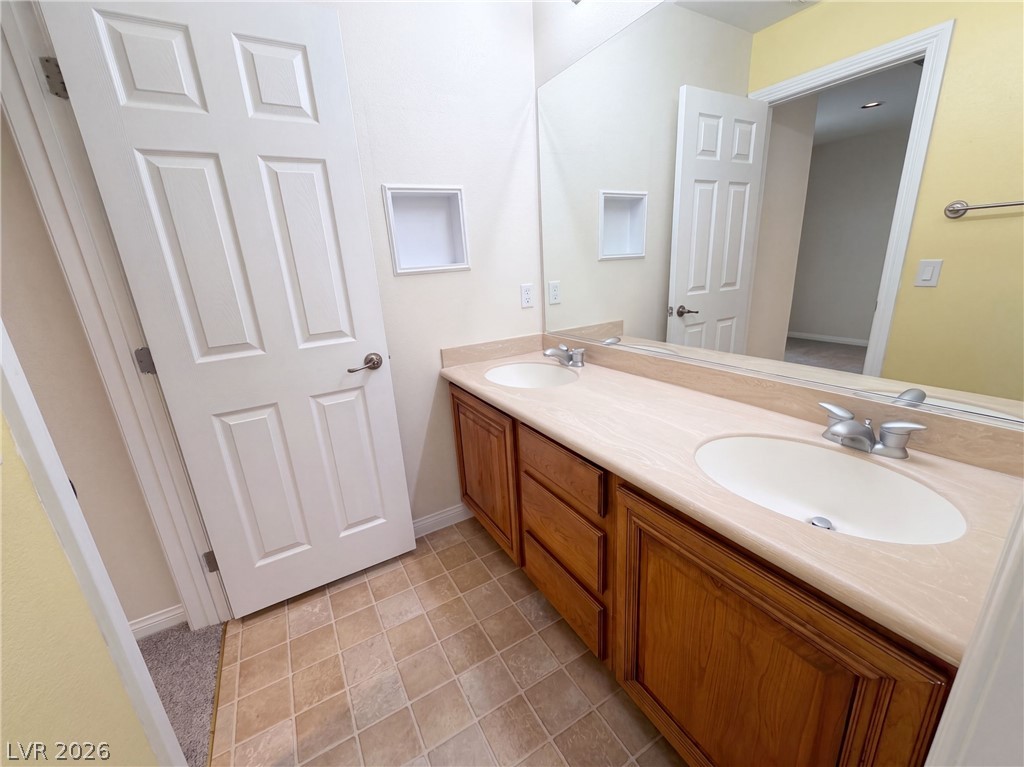 360 South Milan Street Property Photo 23