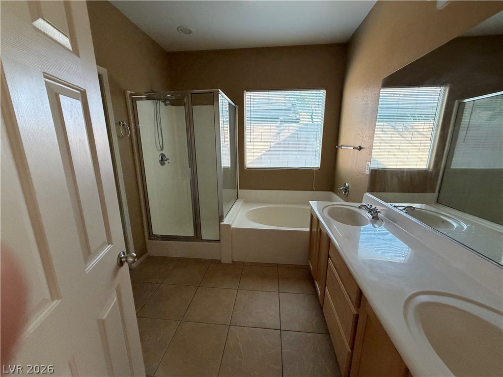 2588 Lockerbie Street Property Photo 14