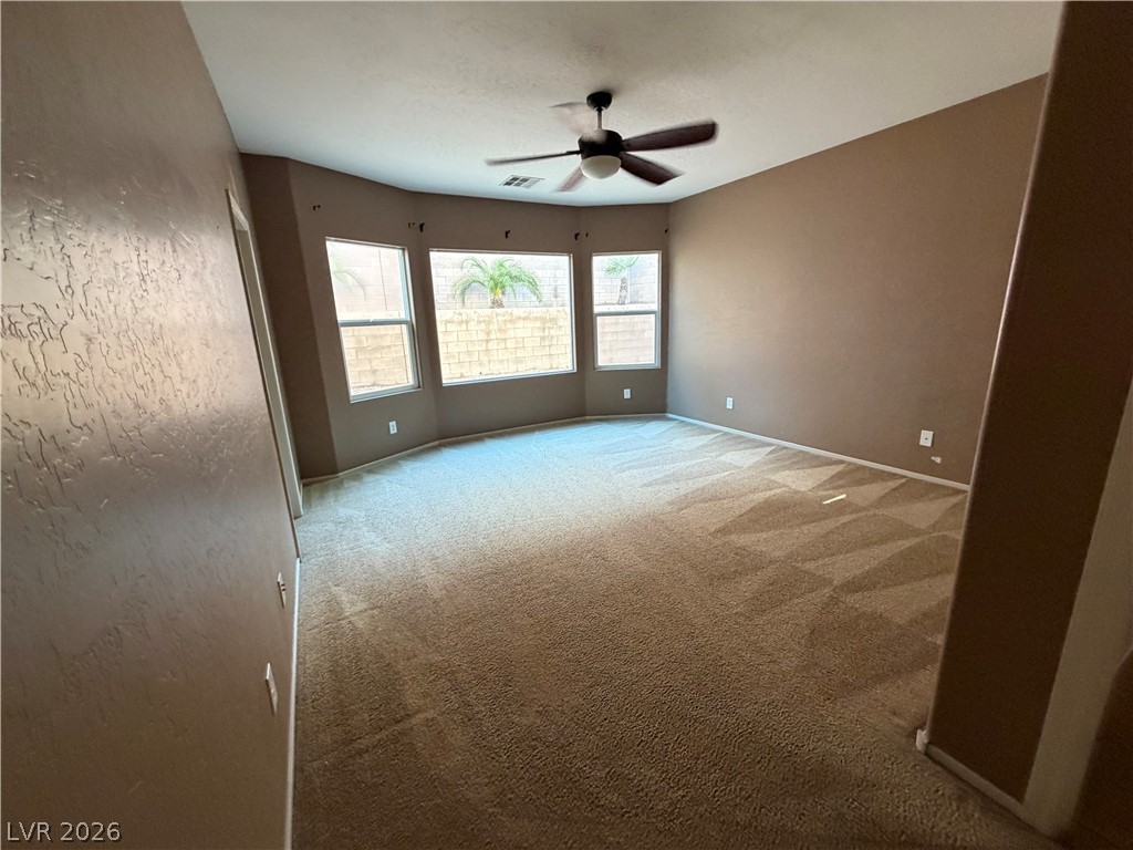 2588 Lockerbie Street Property Photo 15