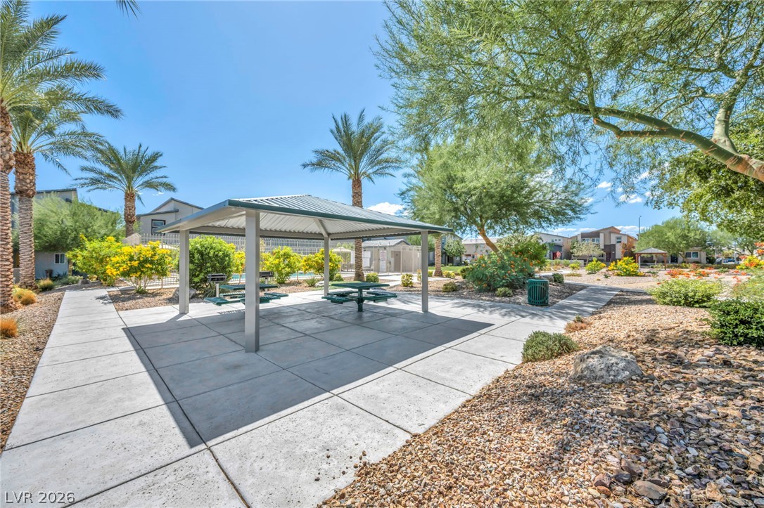 7554 Crested Moon Street Property Photo 20