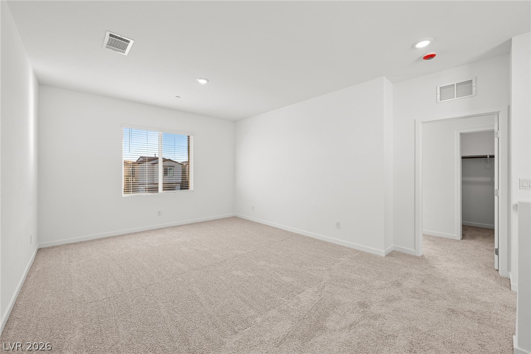 9572 Sagebrush Grove Street Property Photo 15