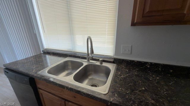 4295 Sunnyview Court Property Photo 12