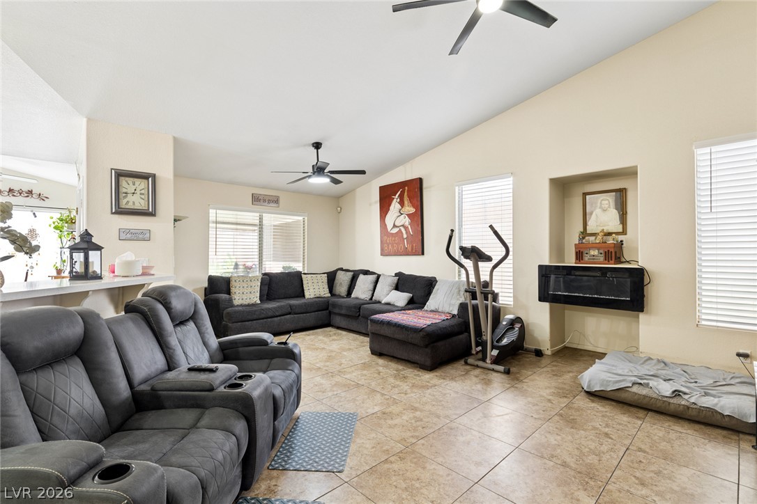 1747 Ashburn Drive Property Photo 3