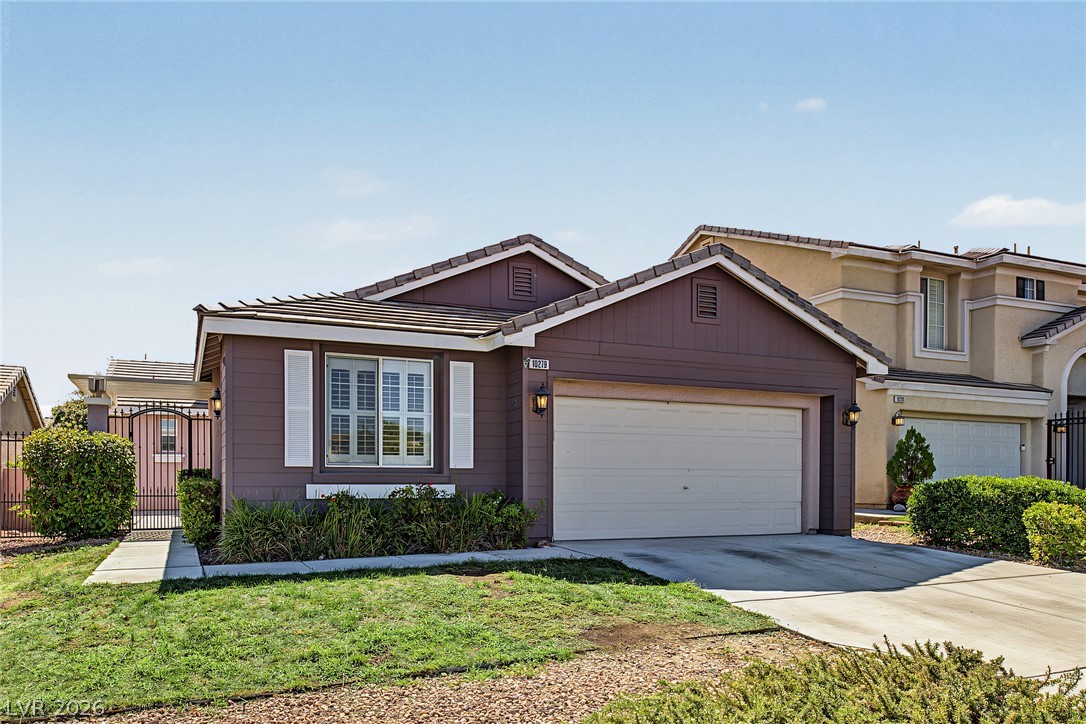 10279 Early Morning Avenue Property Photo 4