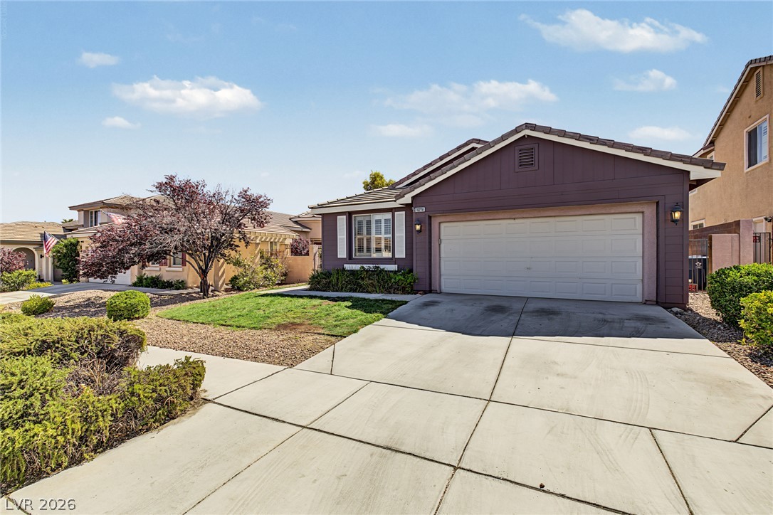 10279 Early Morning Avenue Property Photo 5
