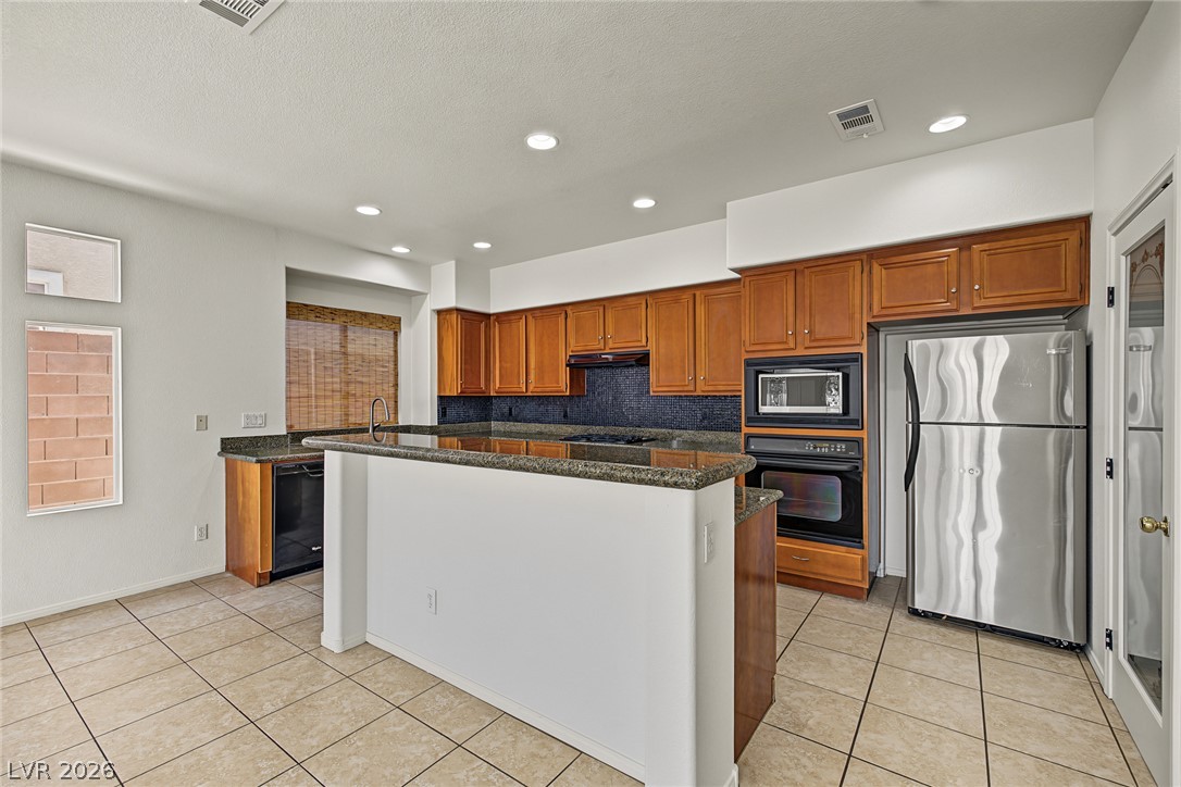 10279 Early Morning Avenue Property Photo 12