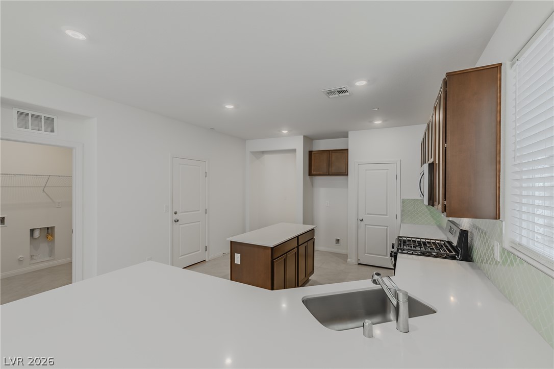 3765 Osiris Avenue Property Photo 15