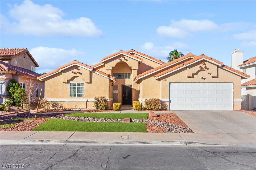 1828 Escondido Terrace Property Photo 1