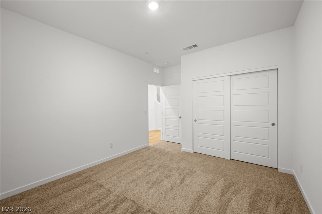 8142 Gusty Brook Street Property Photo 10