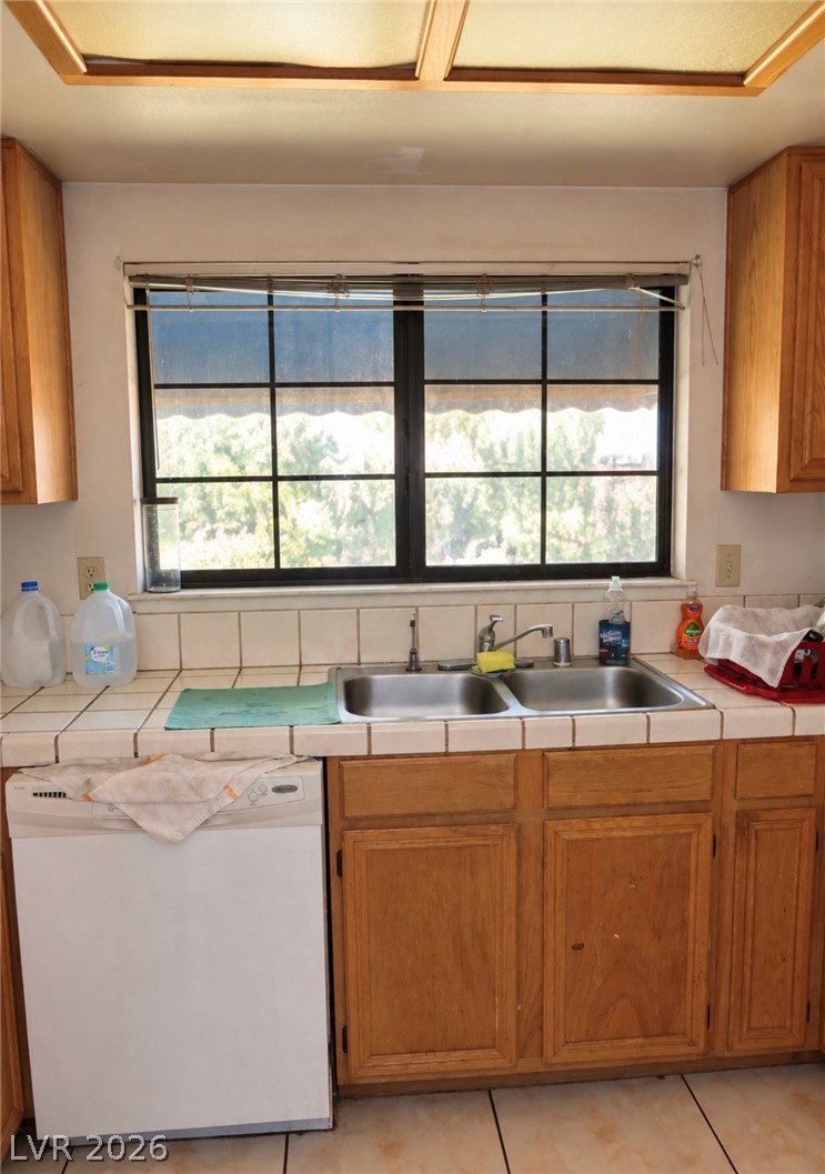 101 Luna Way 242 Property Photo 12