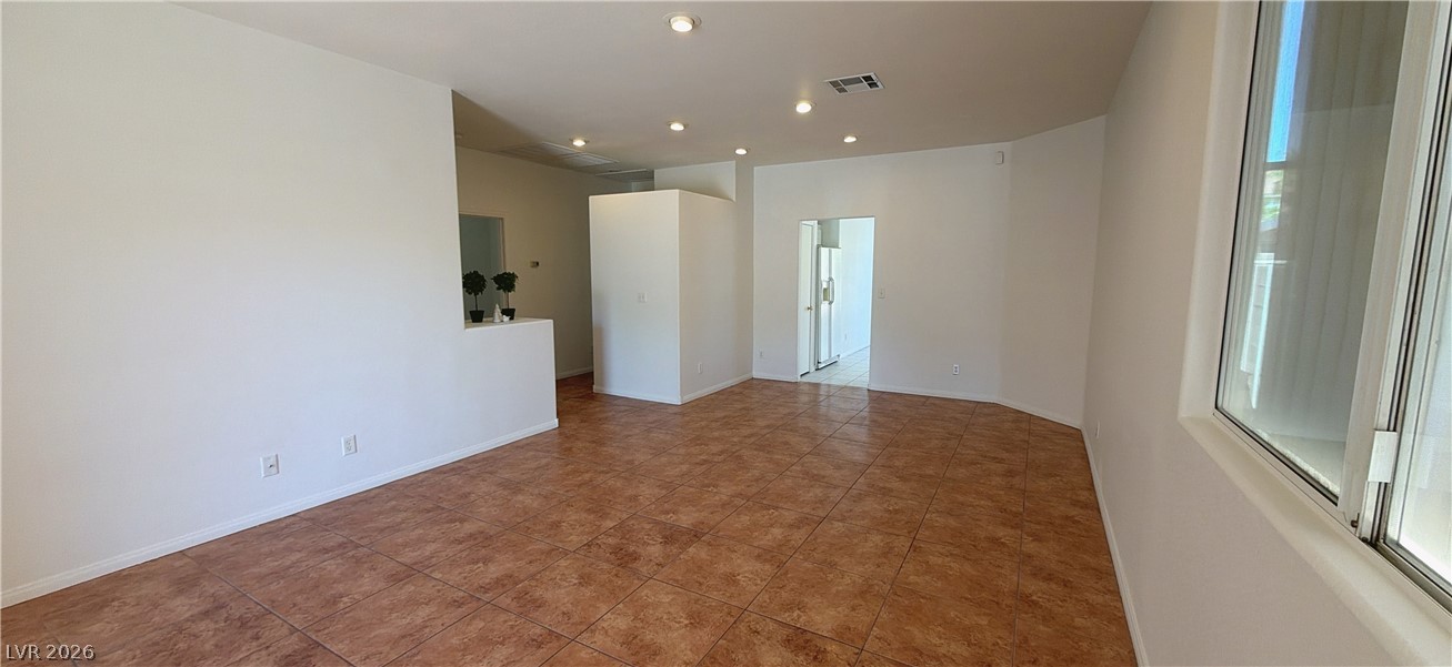 9612 Rainfall Avenue Property Photo 4