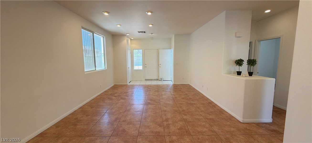 9612 Rainfall Avenue Property Photo 5