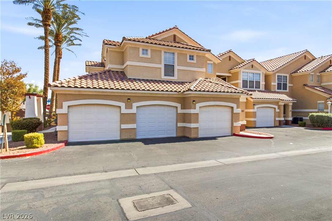 5855 Valley Drive 1080 Property Photo 1