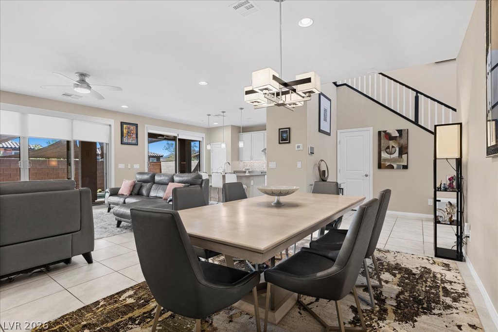 40 Flora Sagio Avenue Property Photo 32