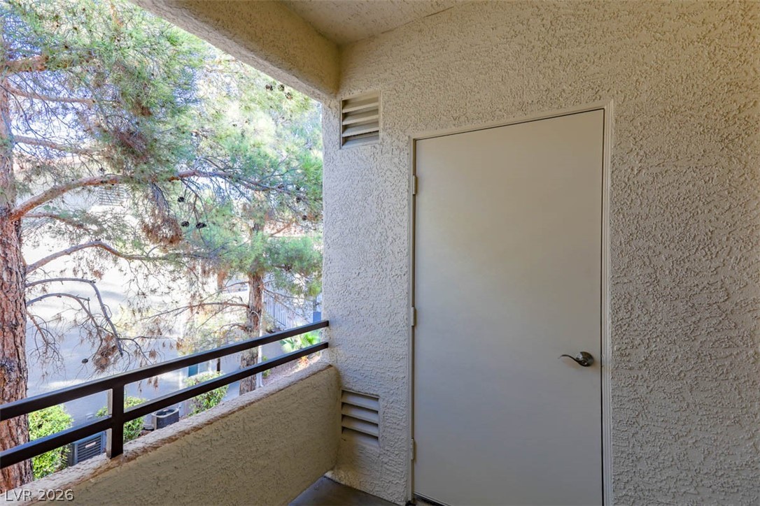 1830 Buffalo Drive 2077 Property Photo 13