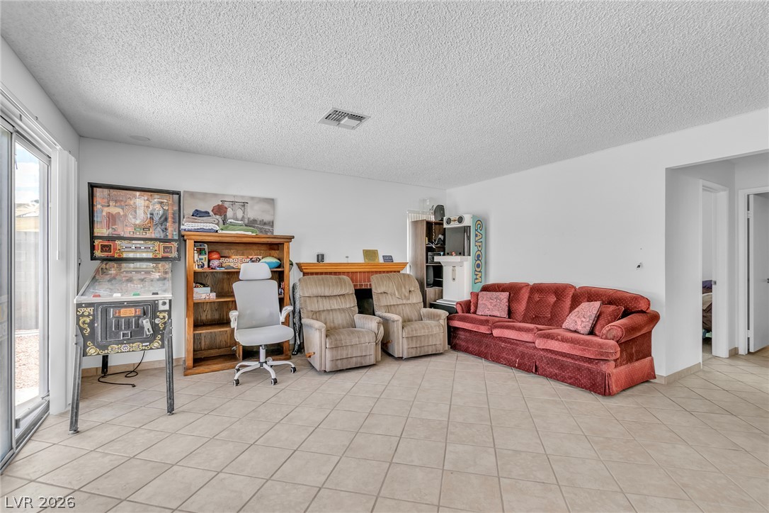 318 Bradford Drive Property Photo 14