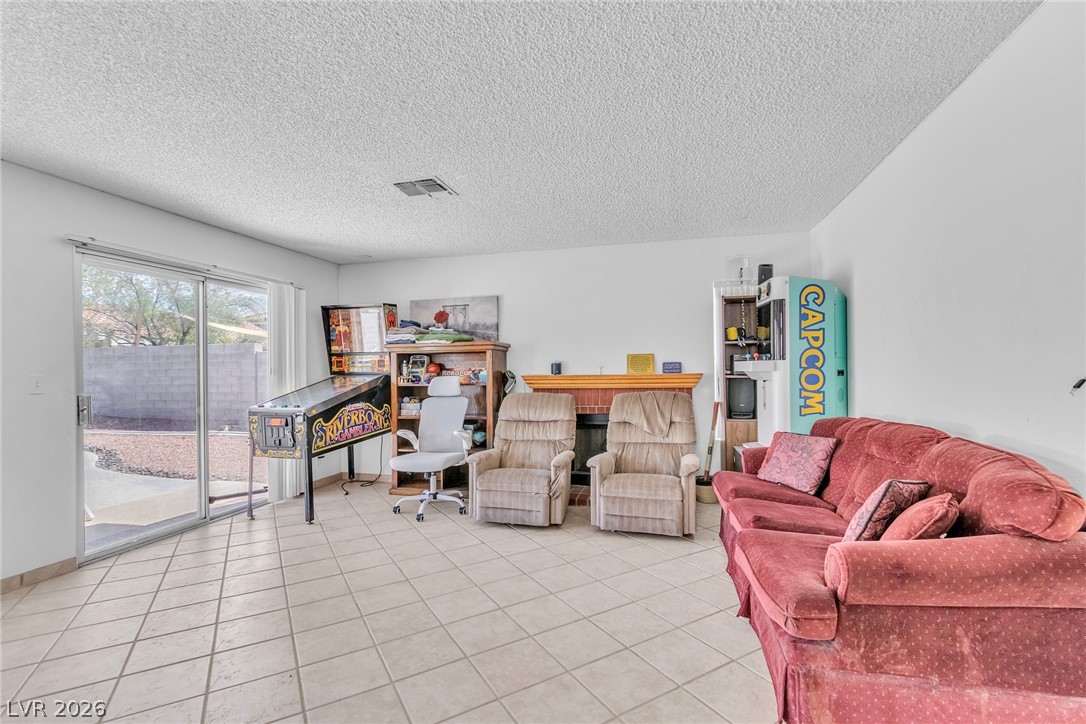 318 Bradford Drive Property Photo 15