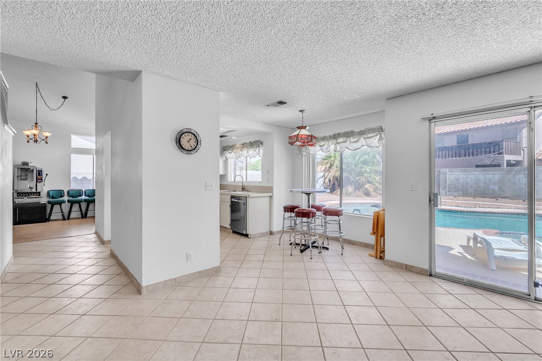318 Bradford Drive Property Photo 16