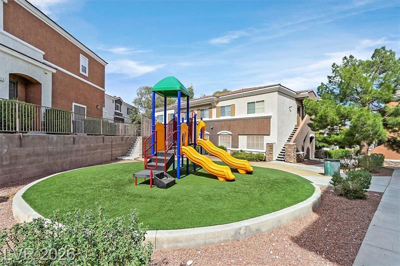 9303 Gilcrease Avenue 2202 Property Photo 15