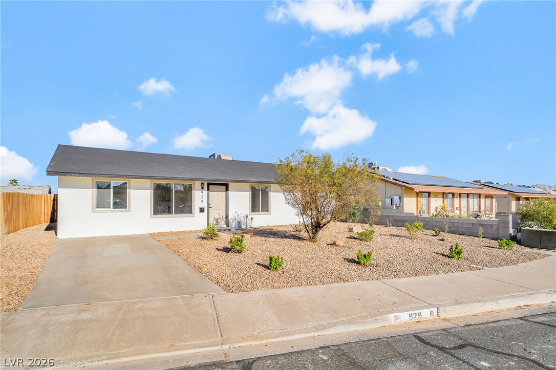 929 Palmetto Street Property Photo 1