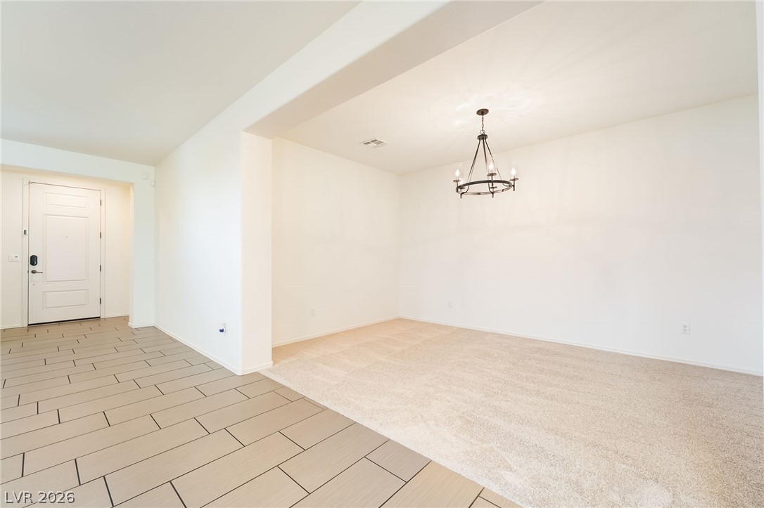 2925 Green Falls Avenue Property Photo 10