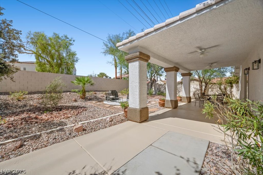 1601 Diamond Oaks Court Property Photo 22