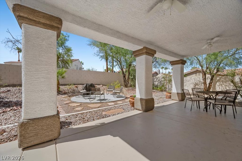 1601 Diamond Oaks Court Property Photo 24