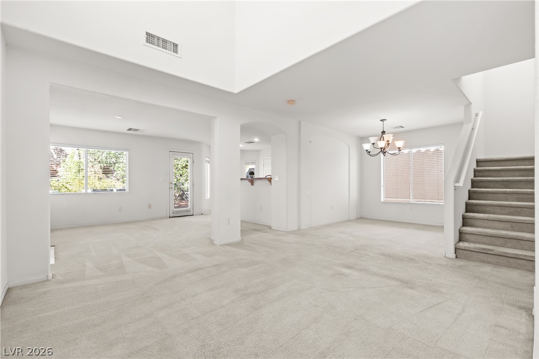 545 Aspen Leaf Street Property Photo 5
