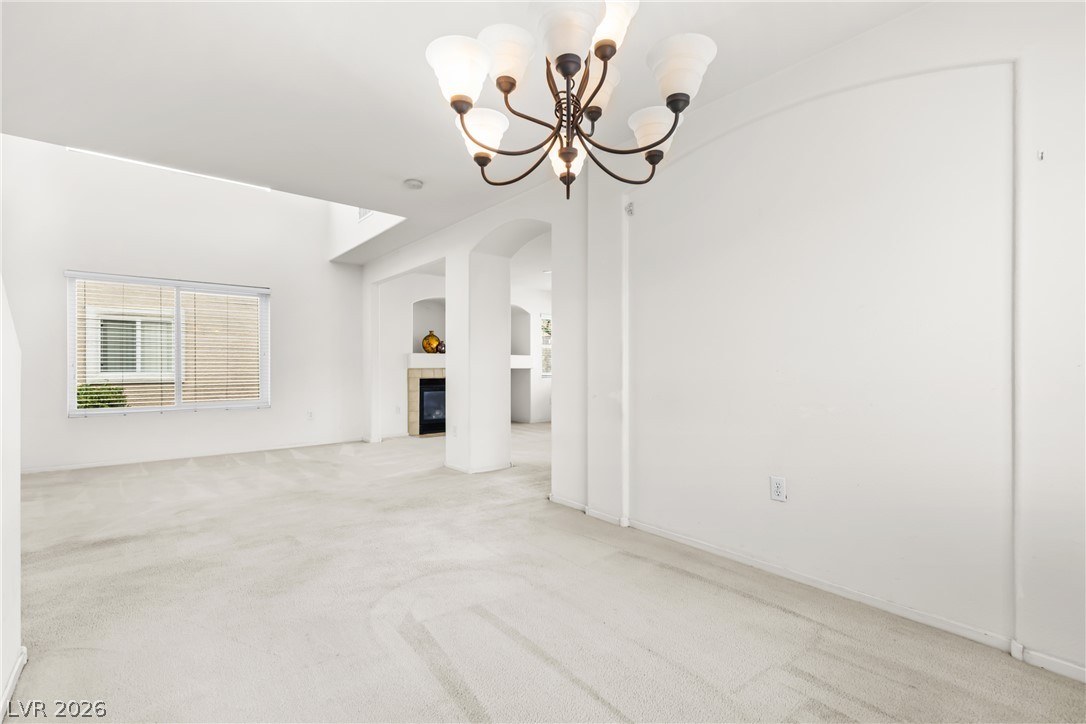 545 Aspen Leaf Street Property Photo 17