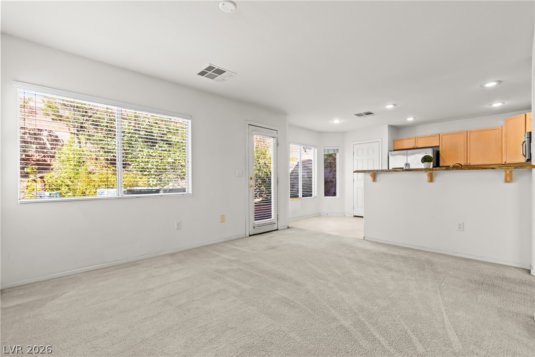 545 Aspen Leaf Street Property Photo 23