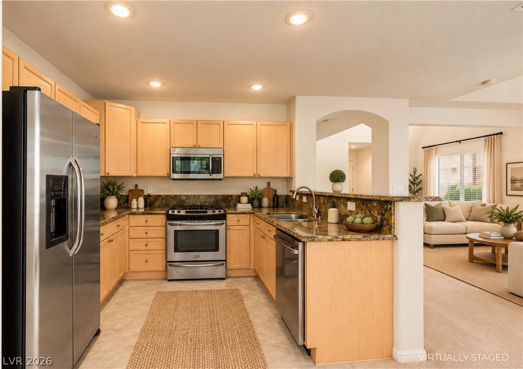 545 Aspen Leaf Street Property Photo 26