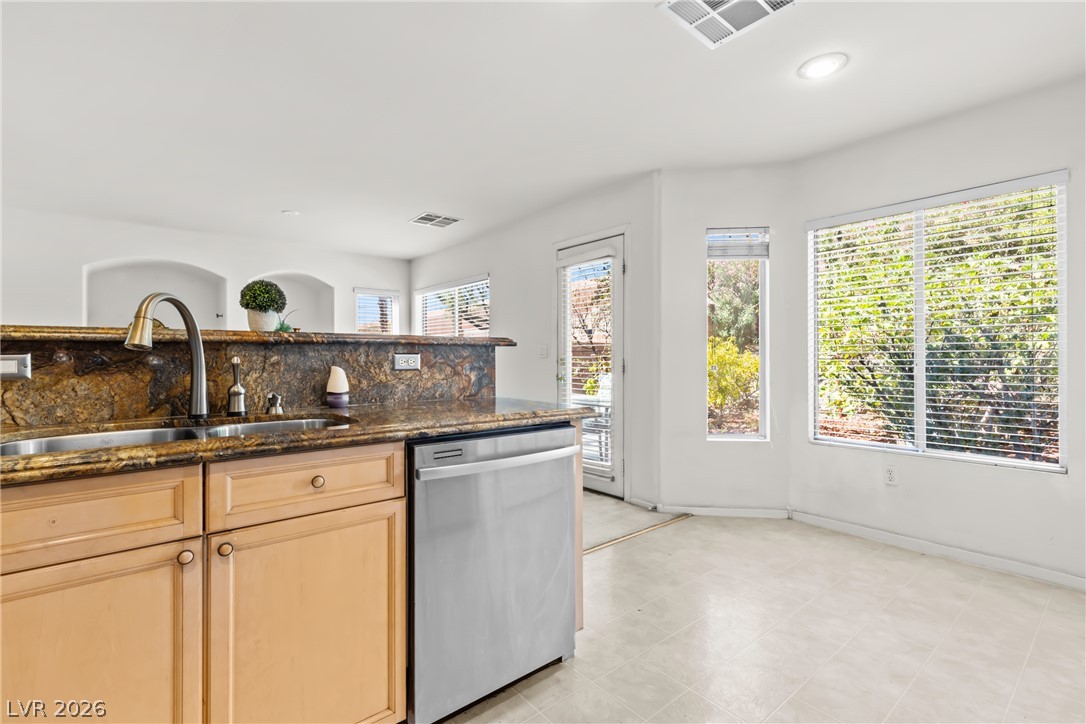 545 Aspen Leaf Street Property Photo 31